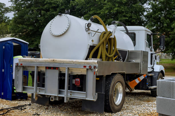 Best Sanitation services for porta potties  in Oak Brook, IL
