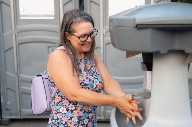 Best Event porta potty rental  in Oak Brook, IL